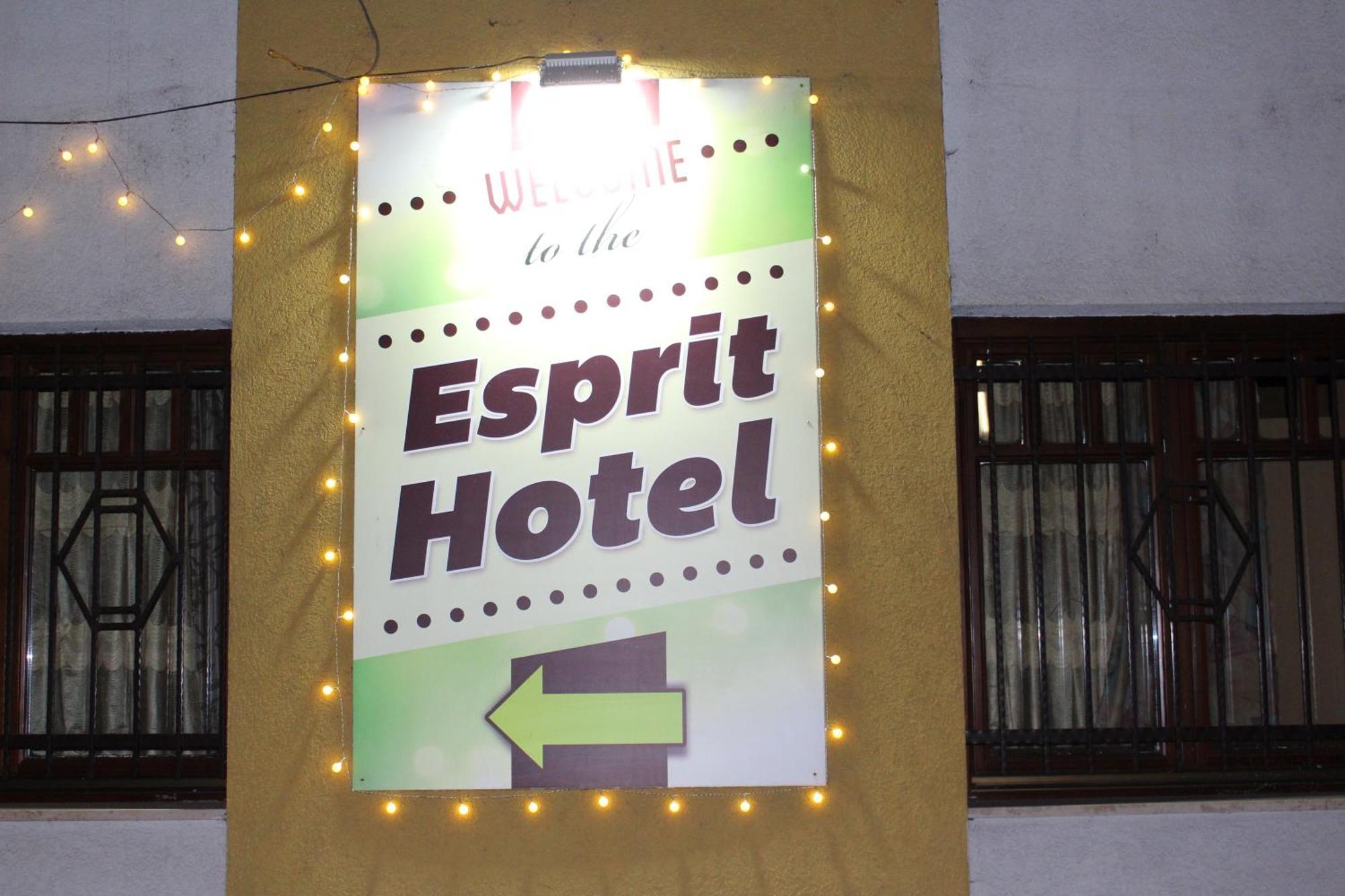 Esprit 3*