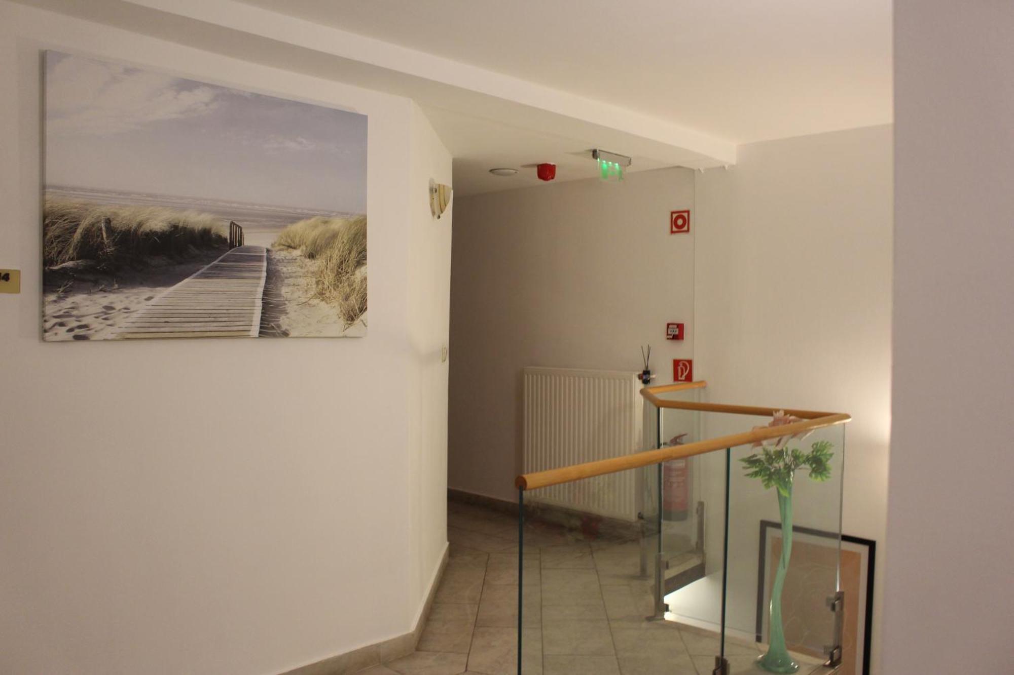 Esprit Hotel 3*