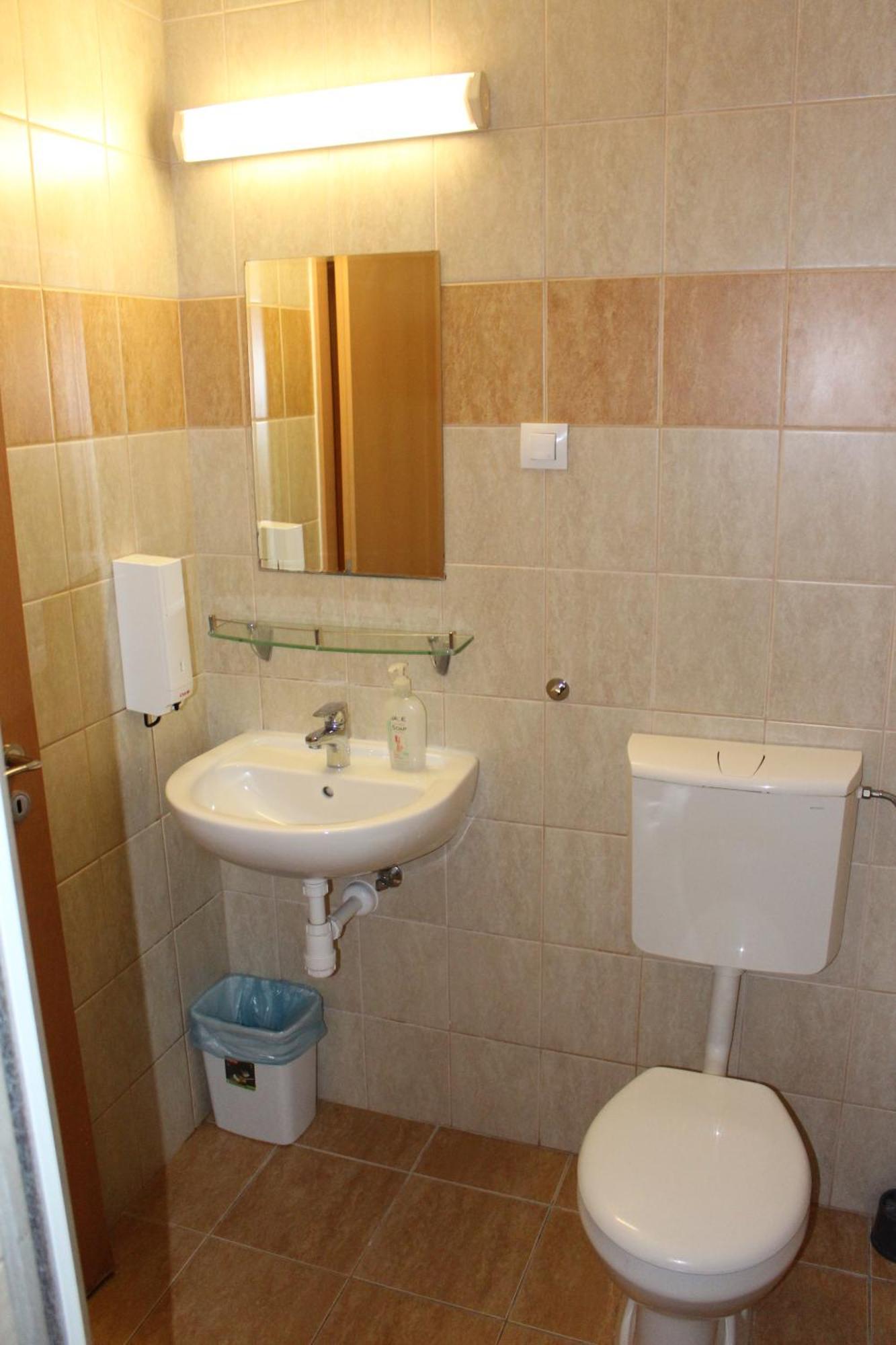 Esprit Hotel 3*