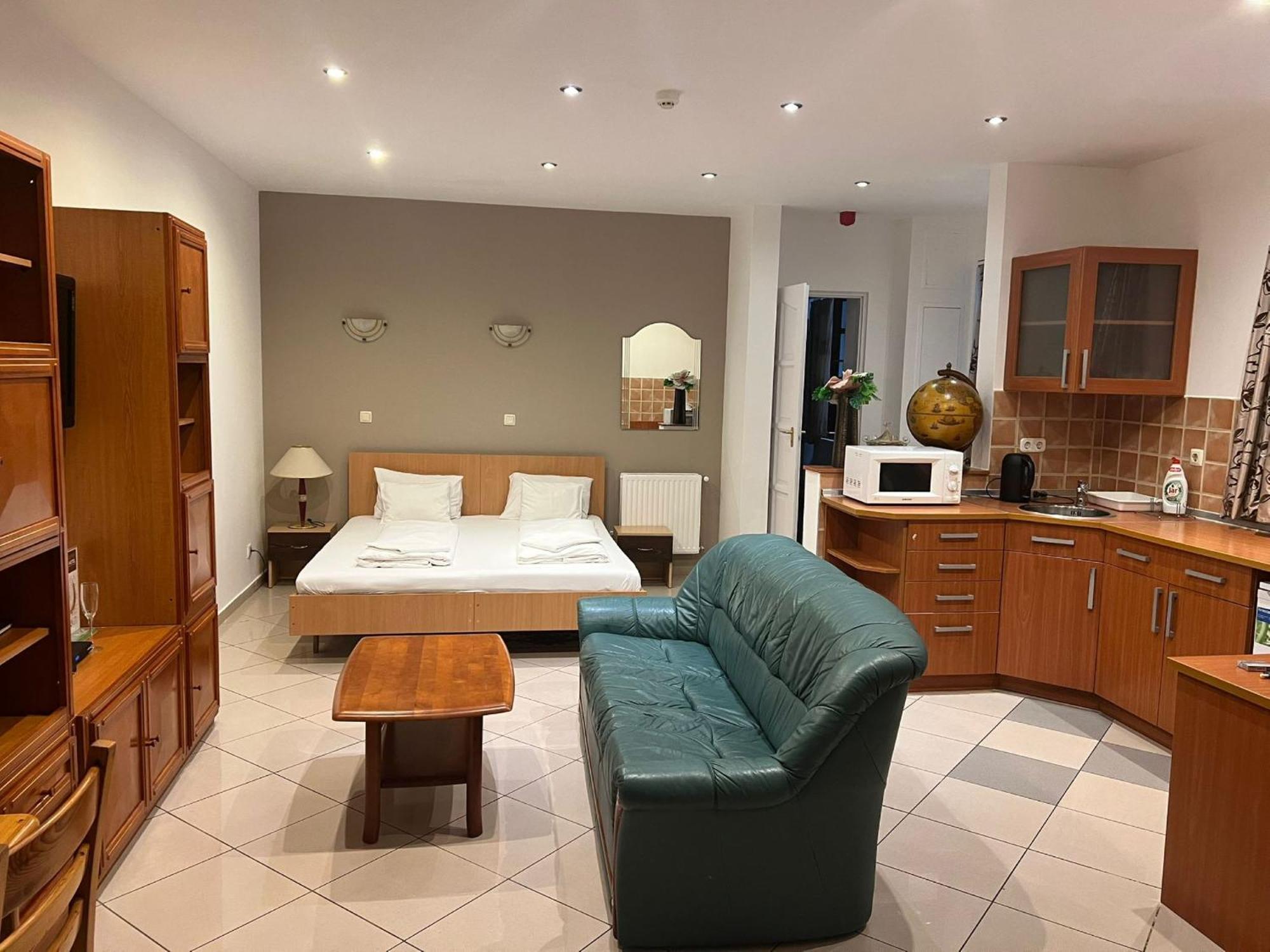 Esprit Hotel